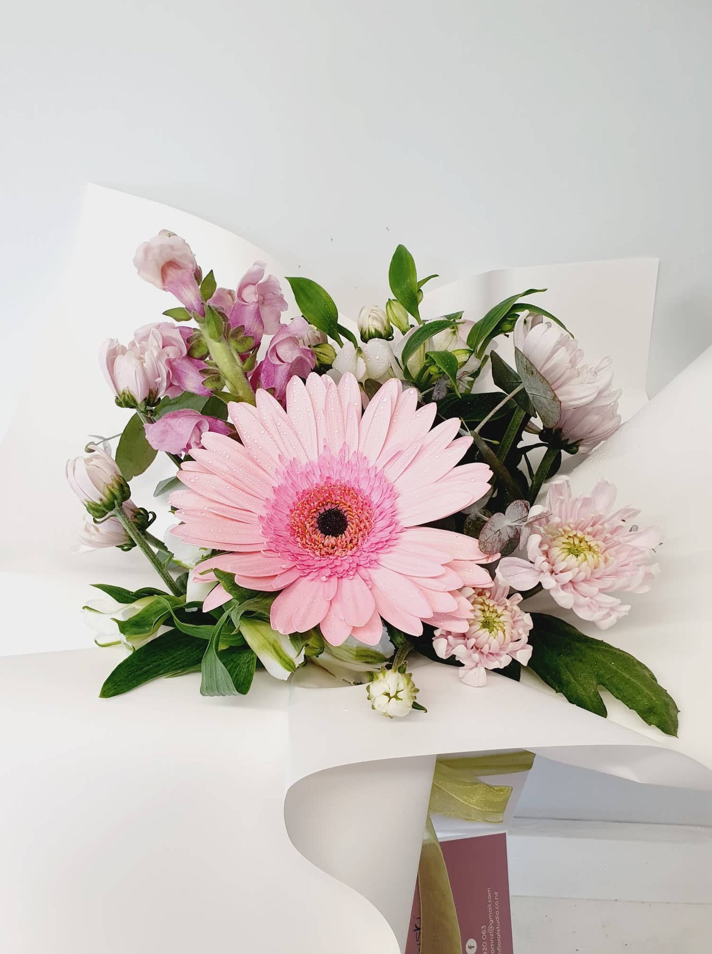 Mini Boxed Posy - Everbloom Floral Studio. Mount Maunganui and Papamoa Local Florist