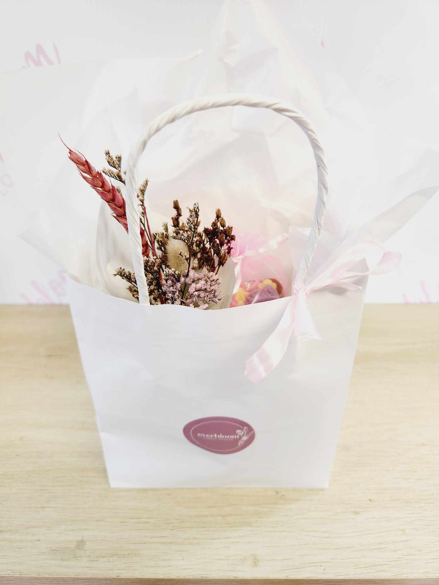 Dried flowers and gifts - Everbloom Floral Studio your local Mount Maunganui and Papamoa florist
