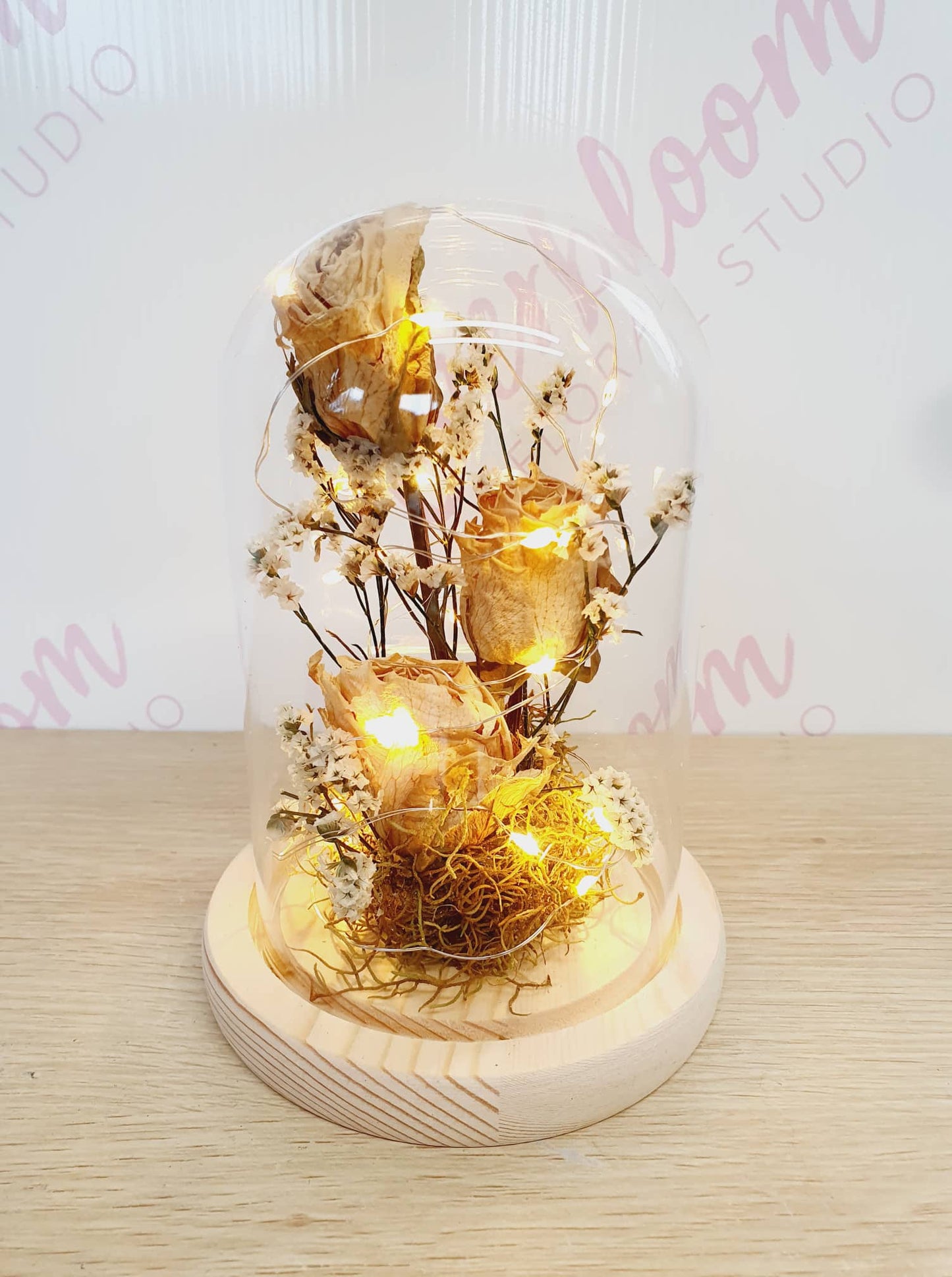 Glass Domes - Everbloom Floral Studio