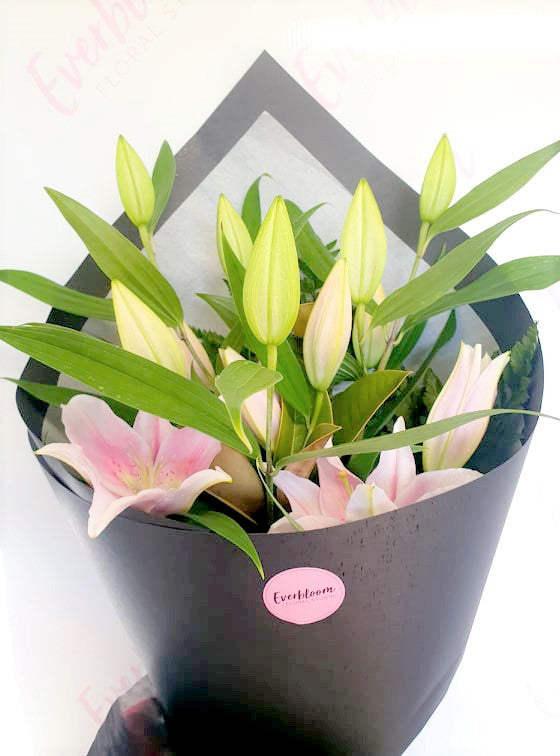 A big bouquet of beautiful lilies, fresh flowers from our mount maunganui florist shop delivered to your door. Everbloom floral studio is your local mount maunganui and papamoa florist. Same day flower delivery. Online florist